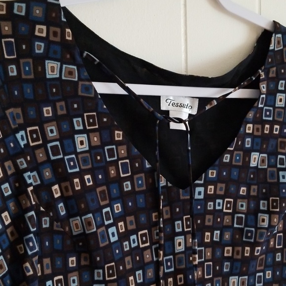 Dress - Picture 2 of 4